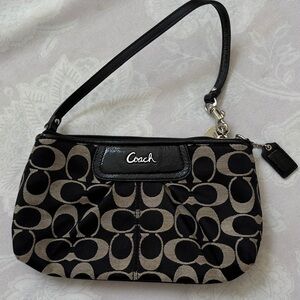 Coach Black and Cream Shoulder Bag